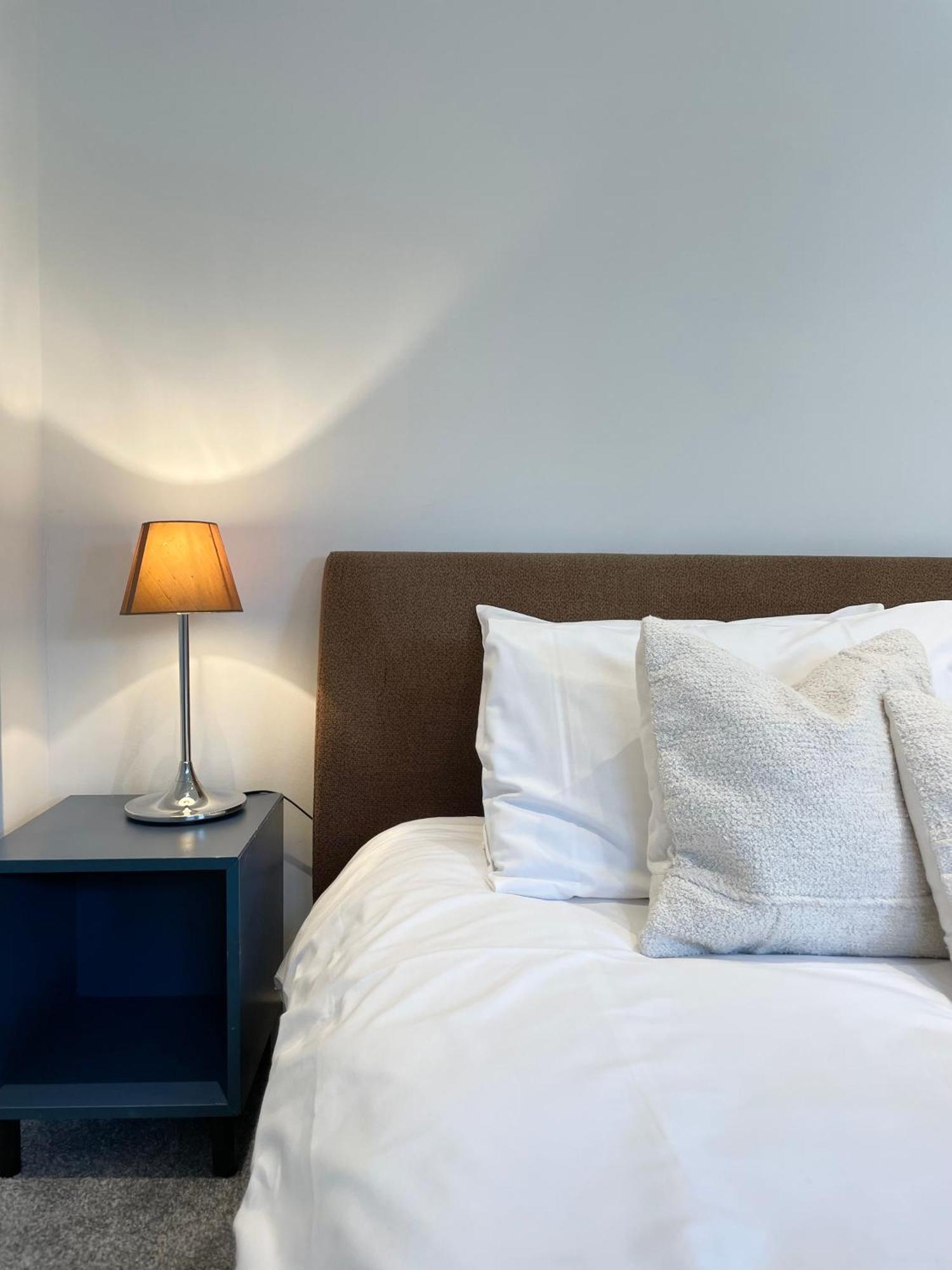 Victoria Maisonette Apartment Лондон Экстерьер фото